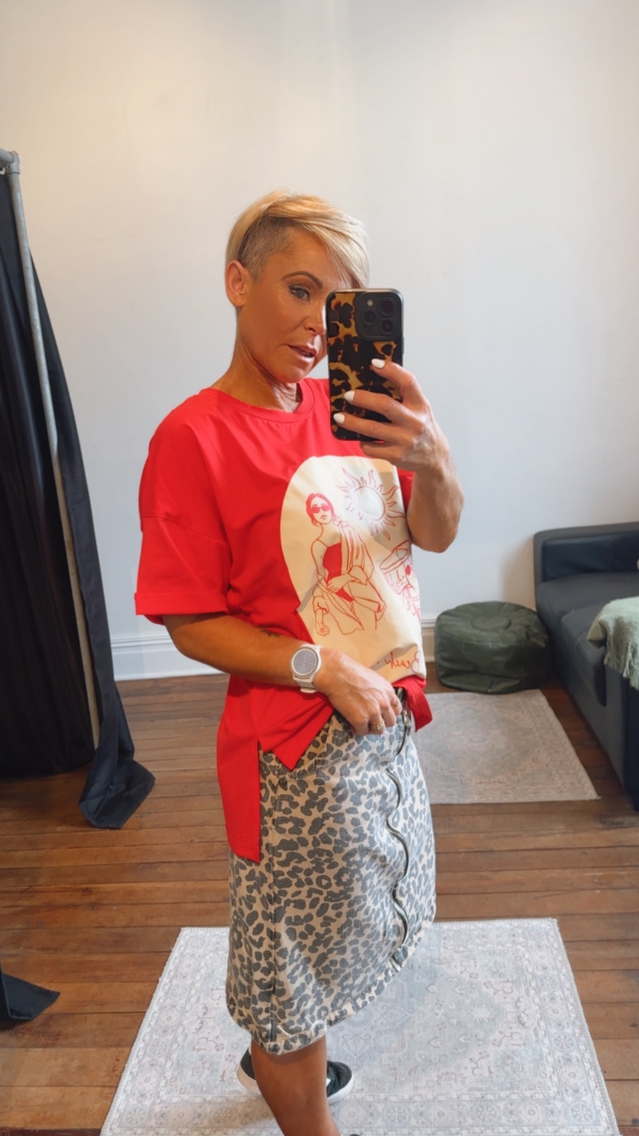 Beach & Cocktail Print Tee Red