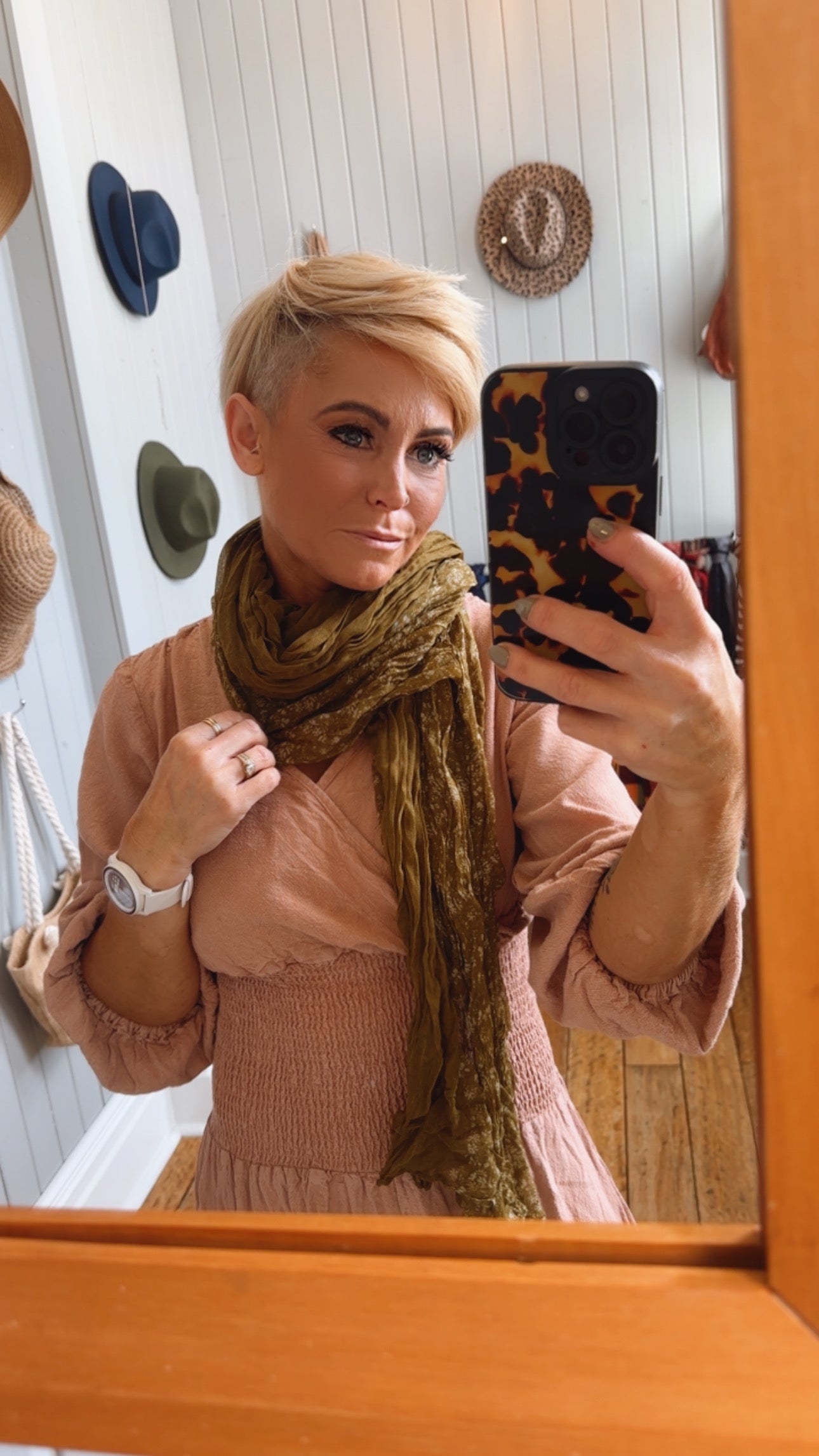 Green Crinkle Scarf