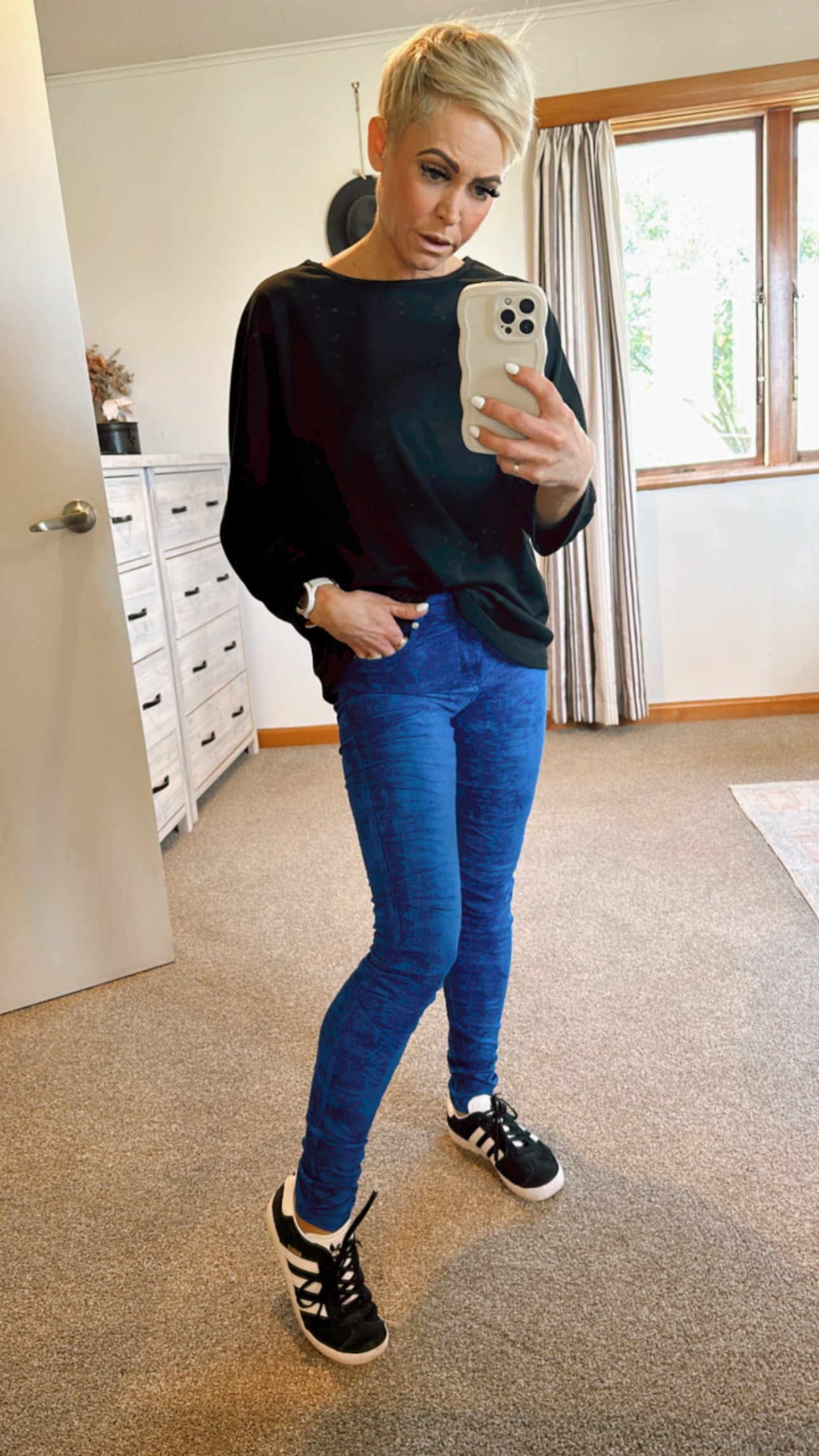Refuge cobolt blue stretch suede jeans