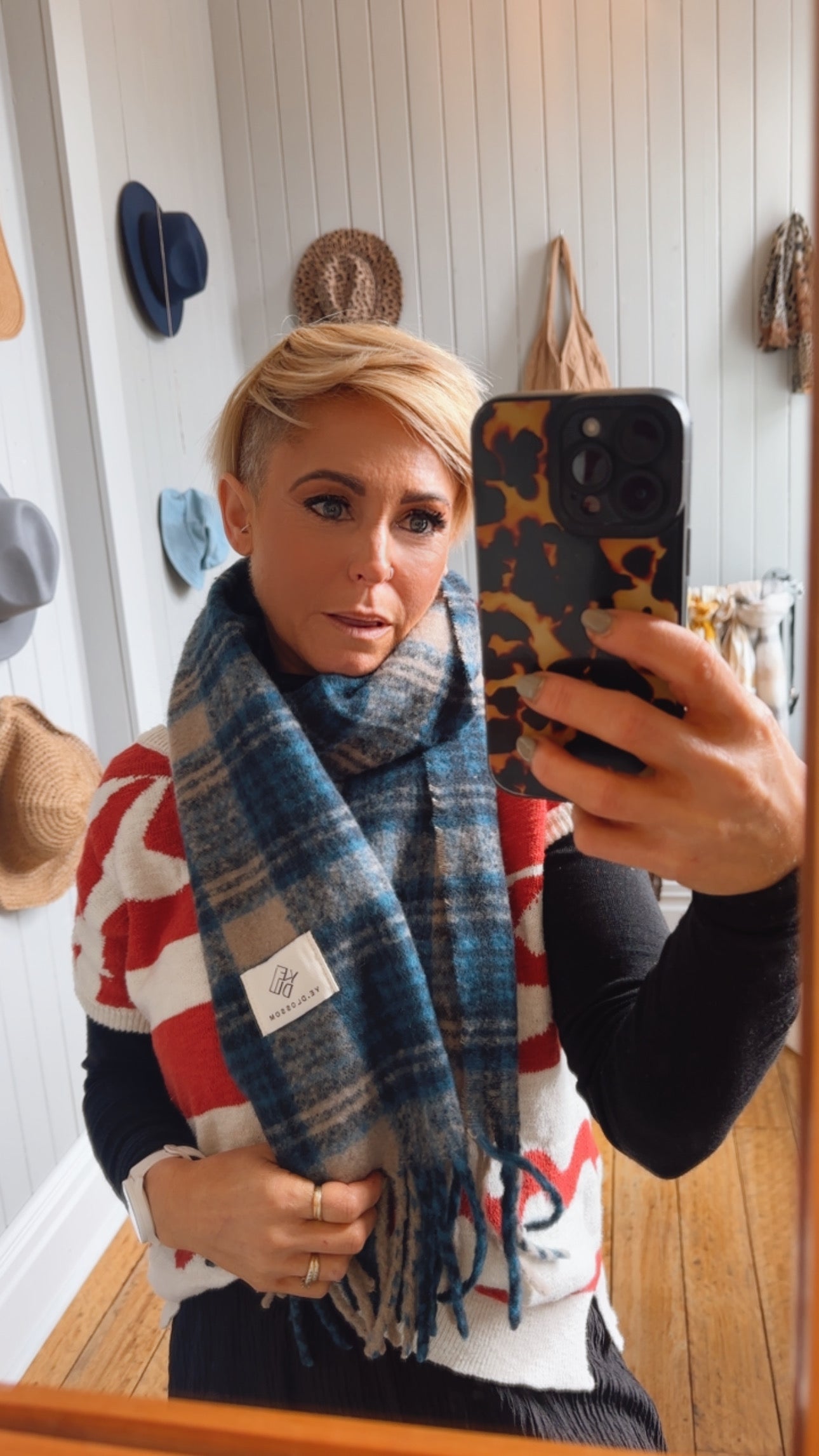 Check Beige & Blue Tassel Scarf