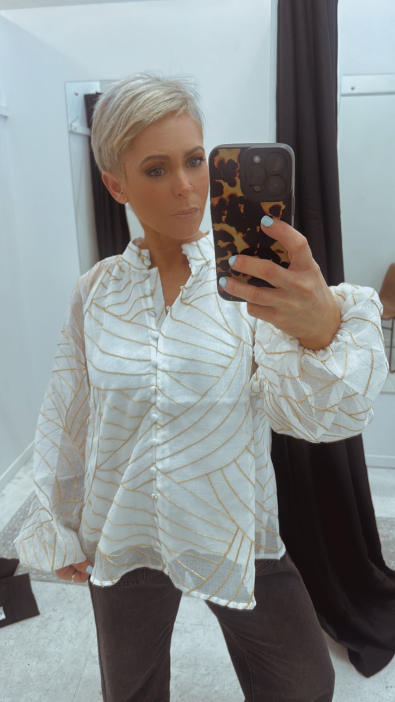 So Instyle Gold Line Embossed Blouse White