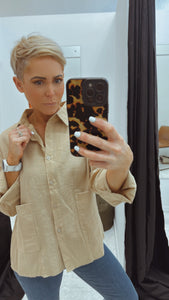 Double front pocket collared shirt