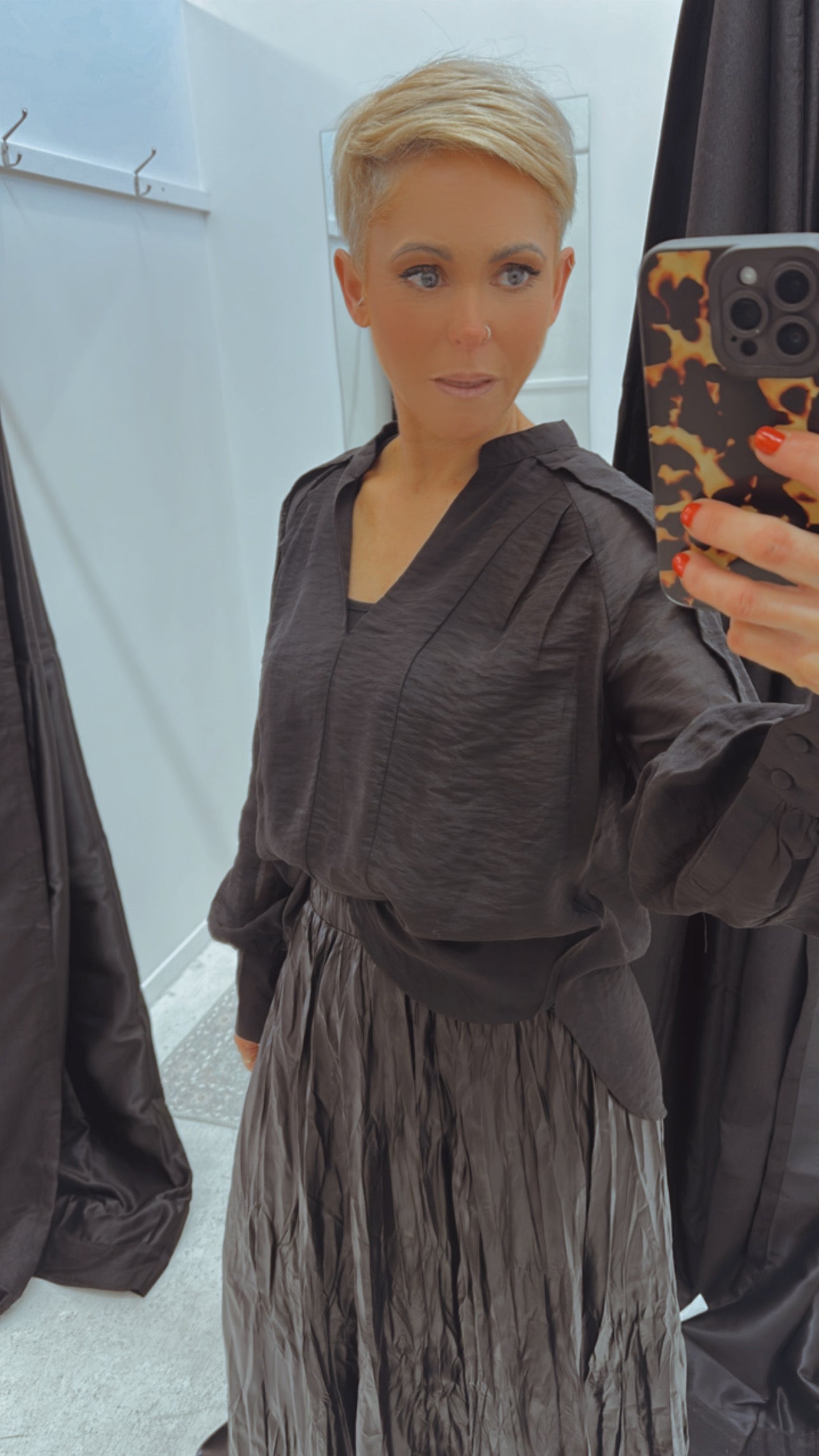 So Instyle Raglan sleeve blouse