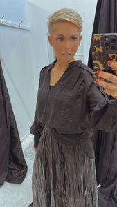 So Instyle Raglan sleeve blouse