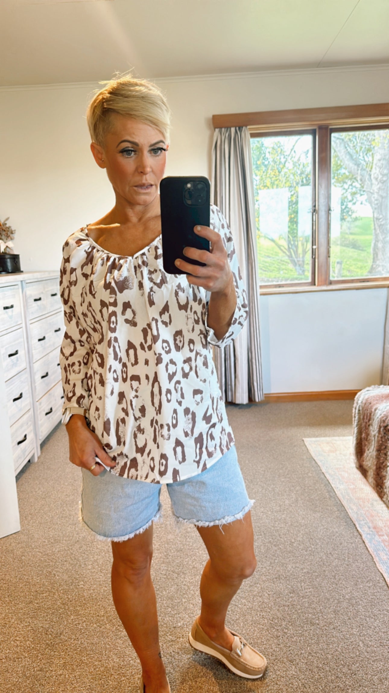 Ruched V neck leopard print blouse top