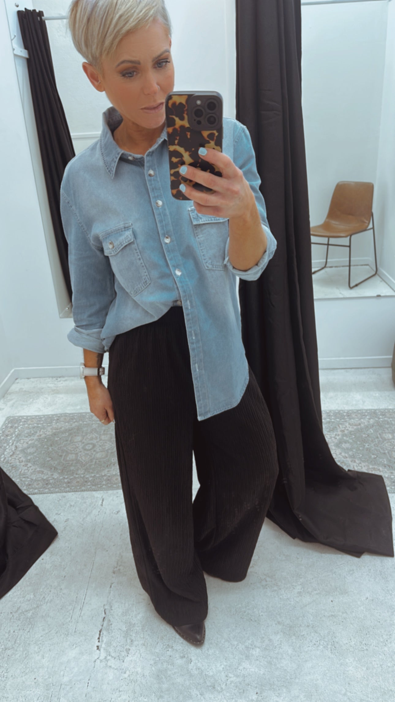 Elastic waist crinkle wide leg pants