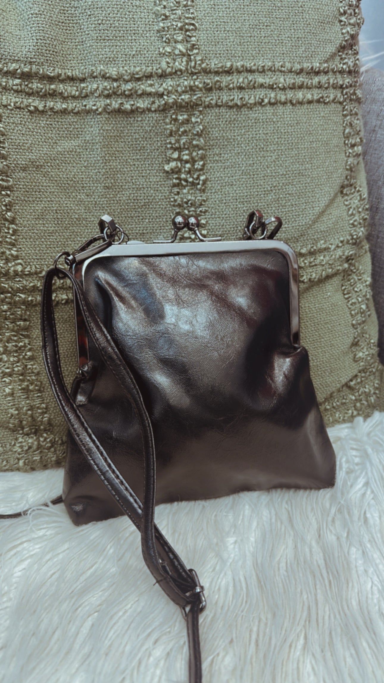 Black crossbody purse