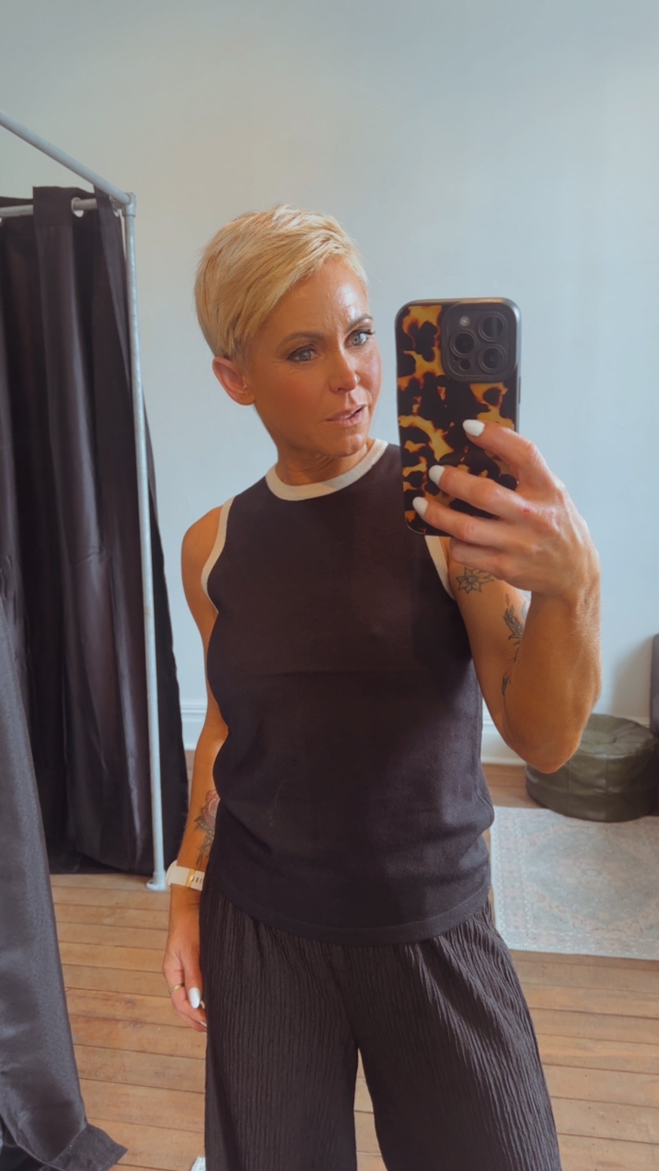 So Instyle Contrast binding knit singlet black