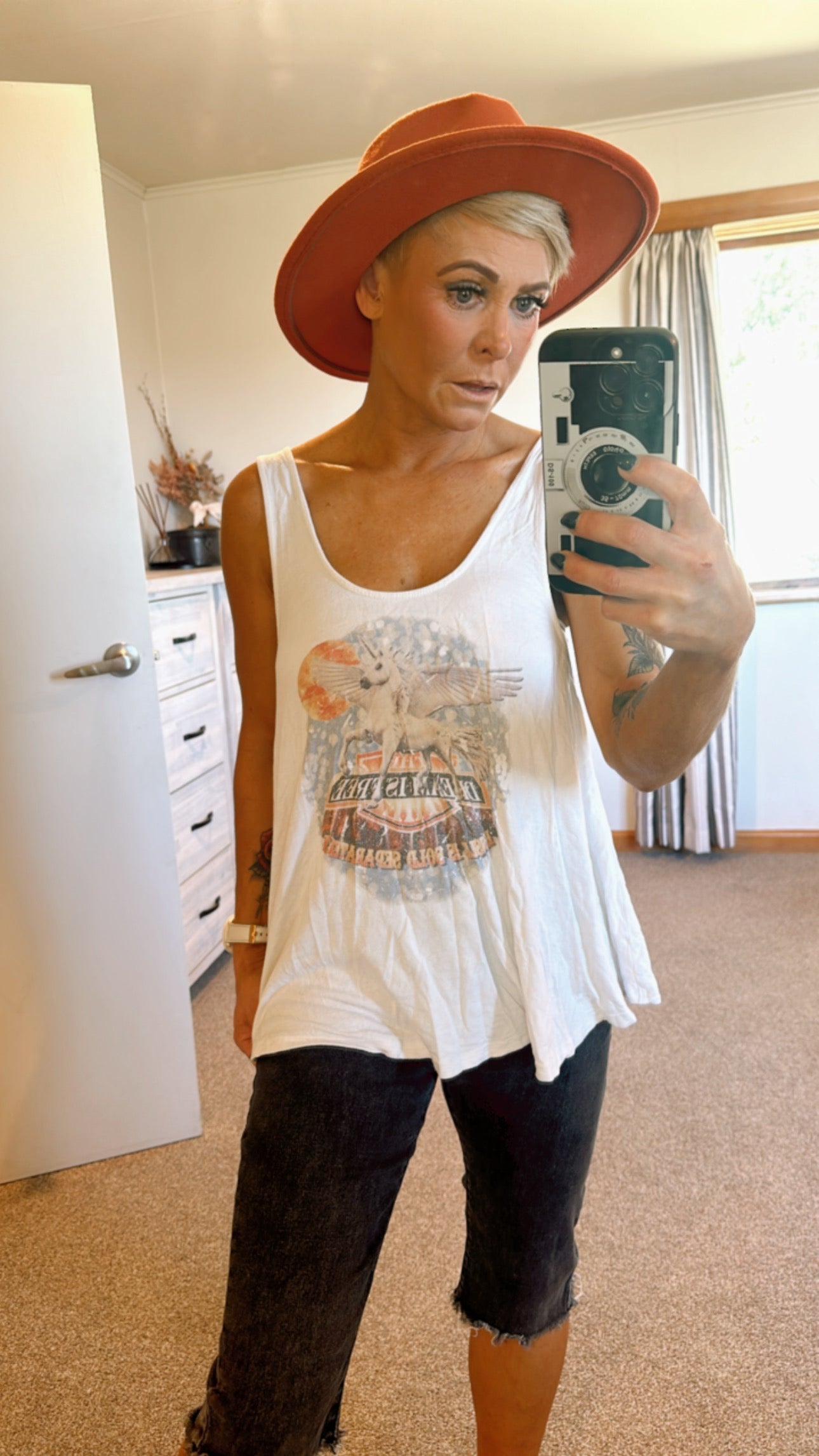 Refuge unicorn loose fit tank