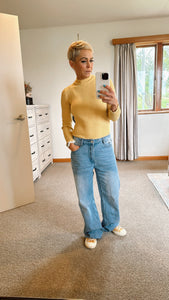 Loose fit wide leg light wash jeans