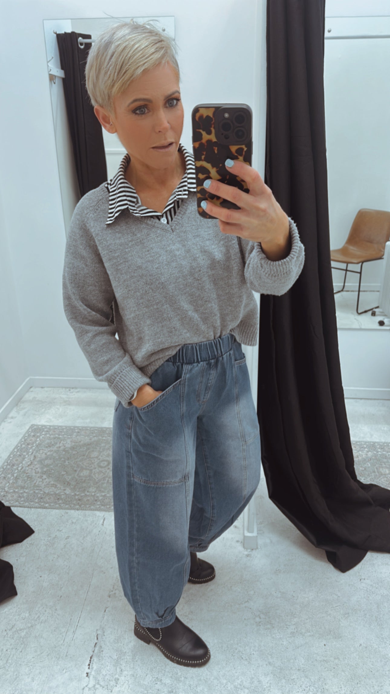 Baggy slant pocket 9/10ths cropped jeans