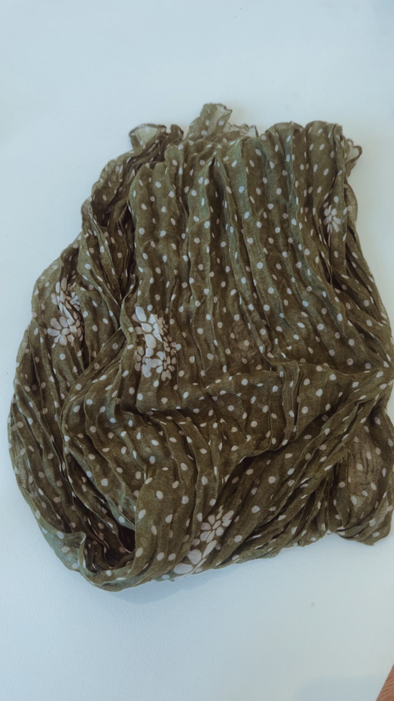 Deep green polka dot crinkle scarf