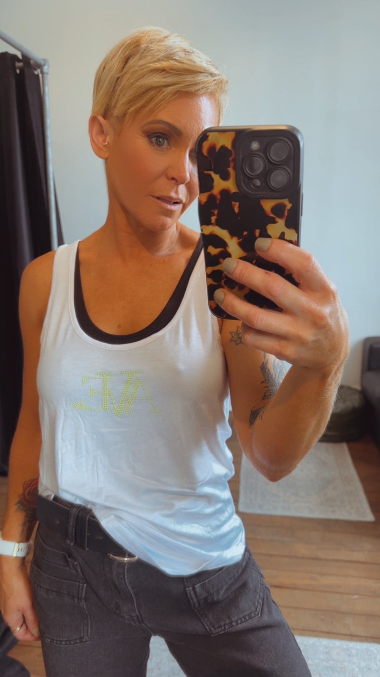 Refuge AVE micro stud lime tank