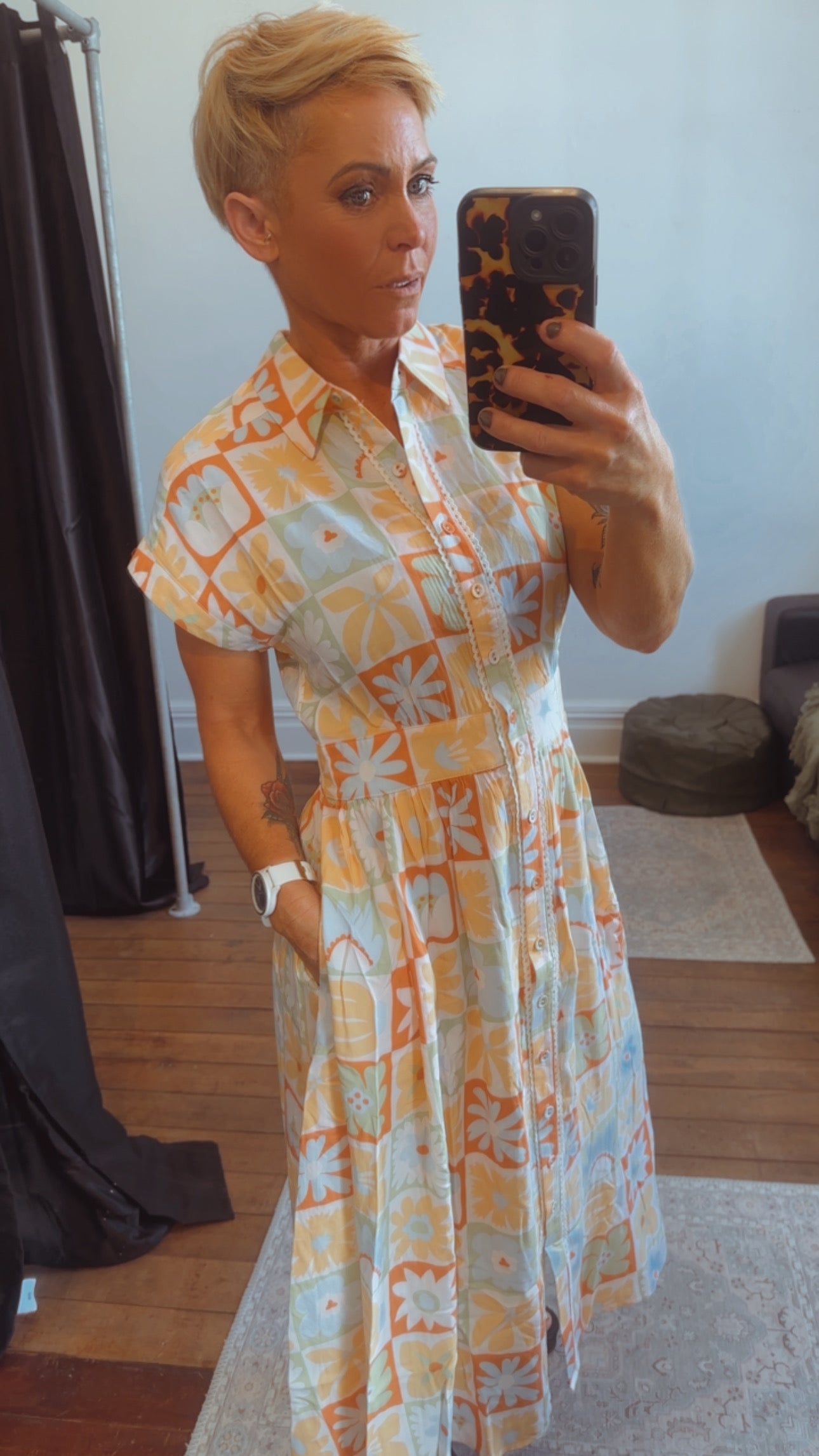 So Instyle Patch print lace line button midi dress