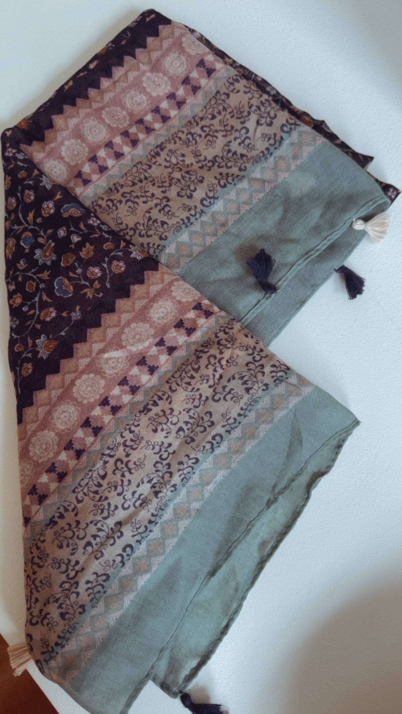 Turquoise & Navy Tassel scarf