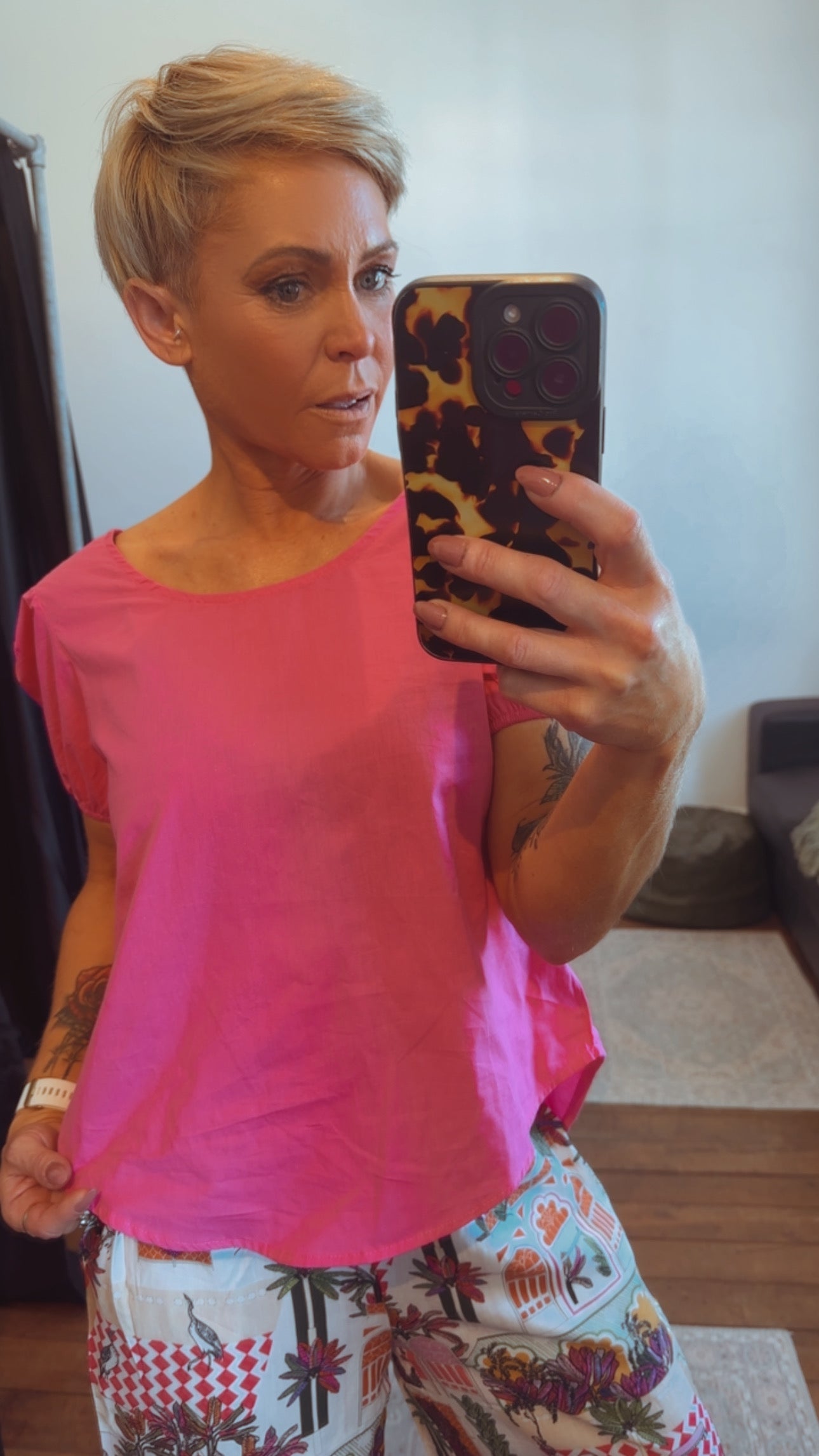 So Instyle Cotton Puff Sleeve Back Hole Top