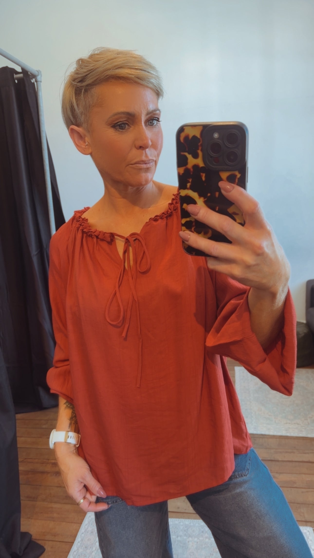 So Instyle Plaited Neck Blouse Rust