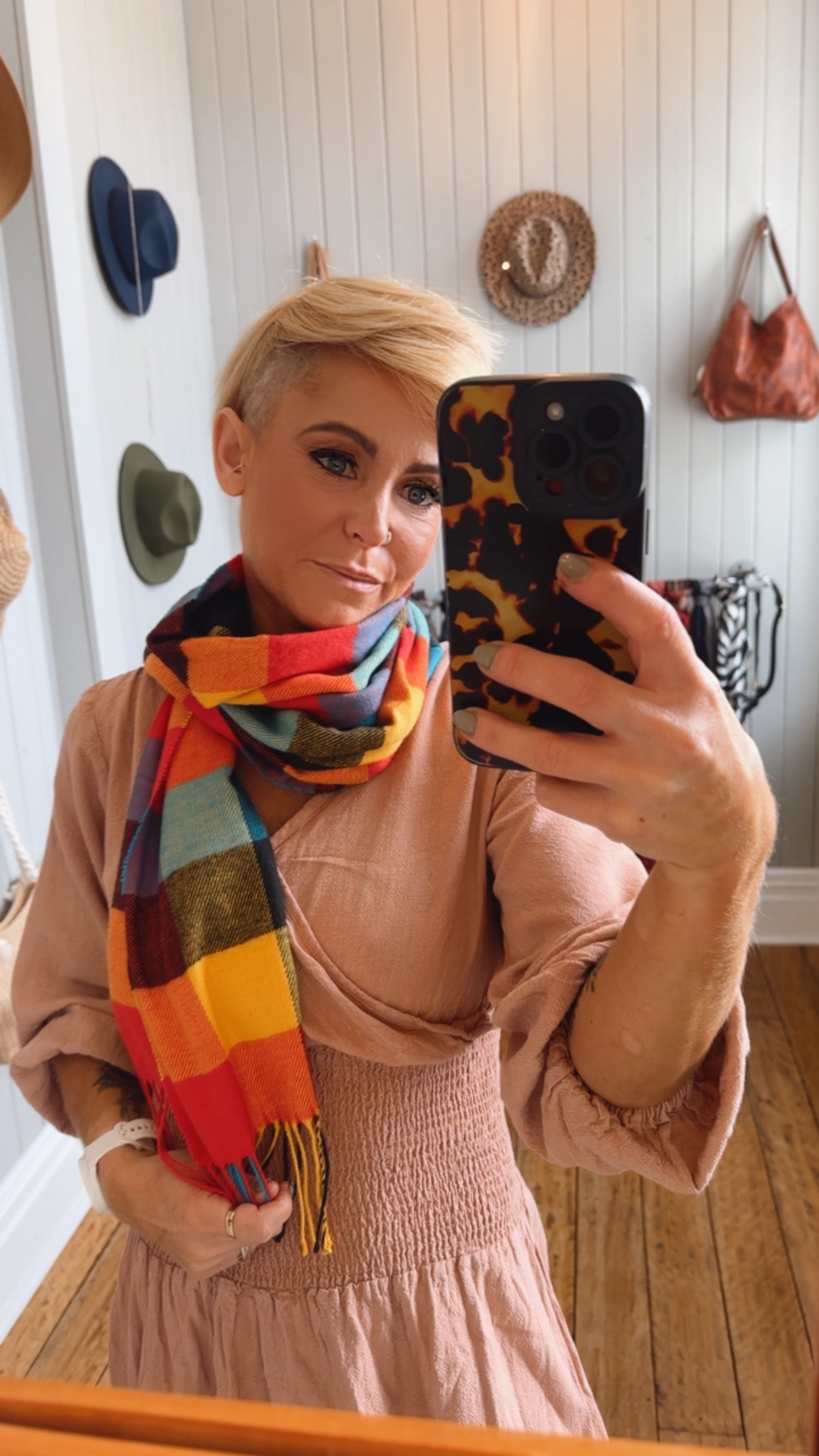 Bright Check Tassle Knit Scarf