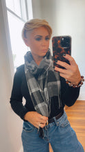 Grey & Black Check Knit Scarf