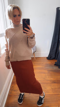 Cool Yarn Knit Skirt Rust