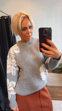 Wool Blend Side Flower Pattern Jumper Grey