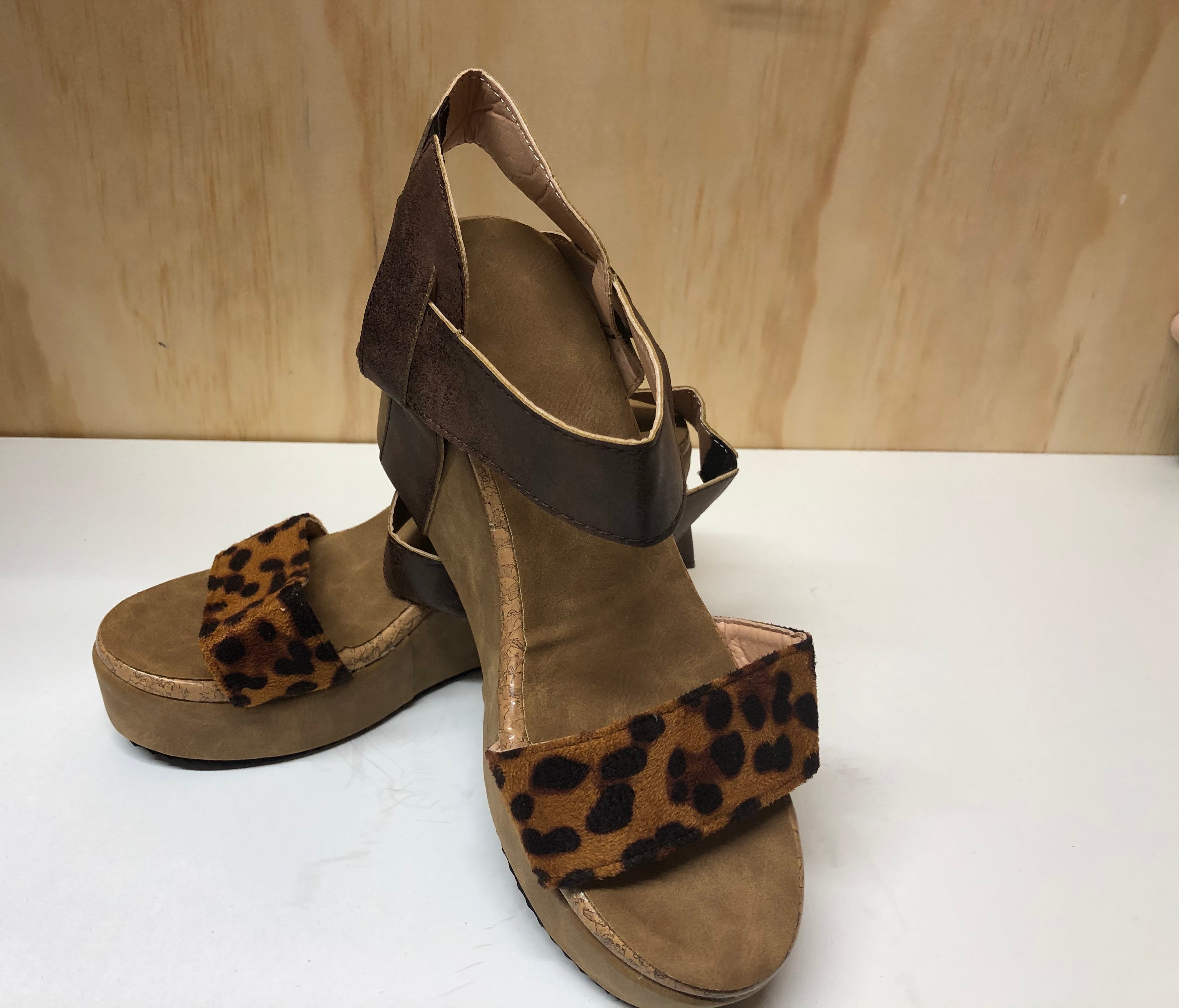 Summer leopard wedge heels