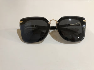 Tinkup Sunnies Square frameless black lens