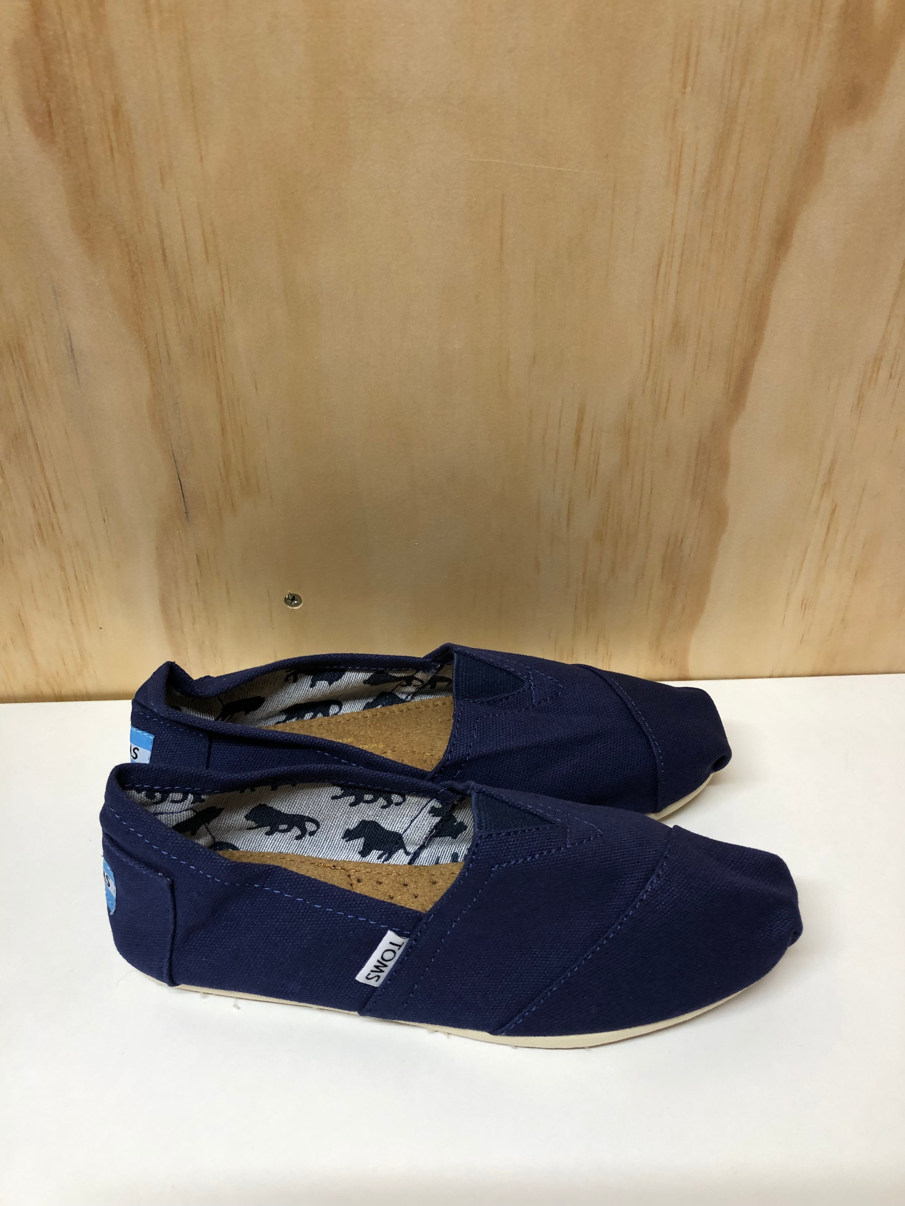 Toms flats- full navy