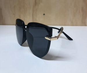 Tinkup Sunnies Cat eye shape high st