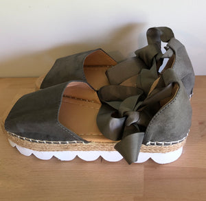 Grey suede look upper platform lace sandal