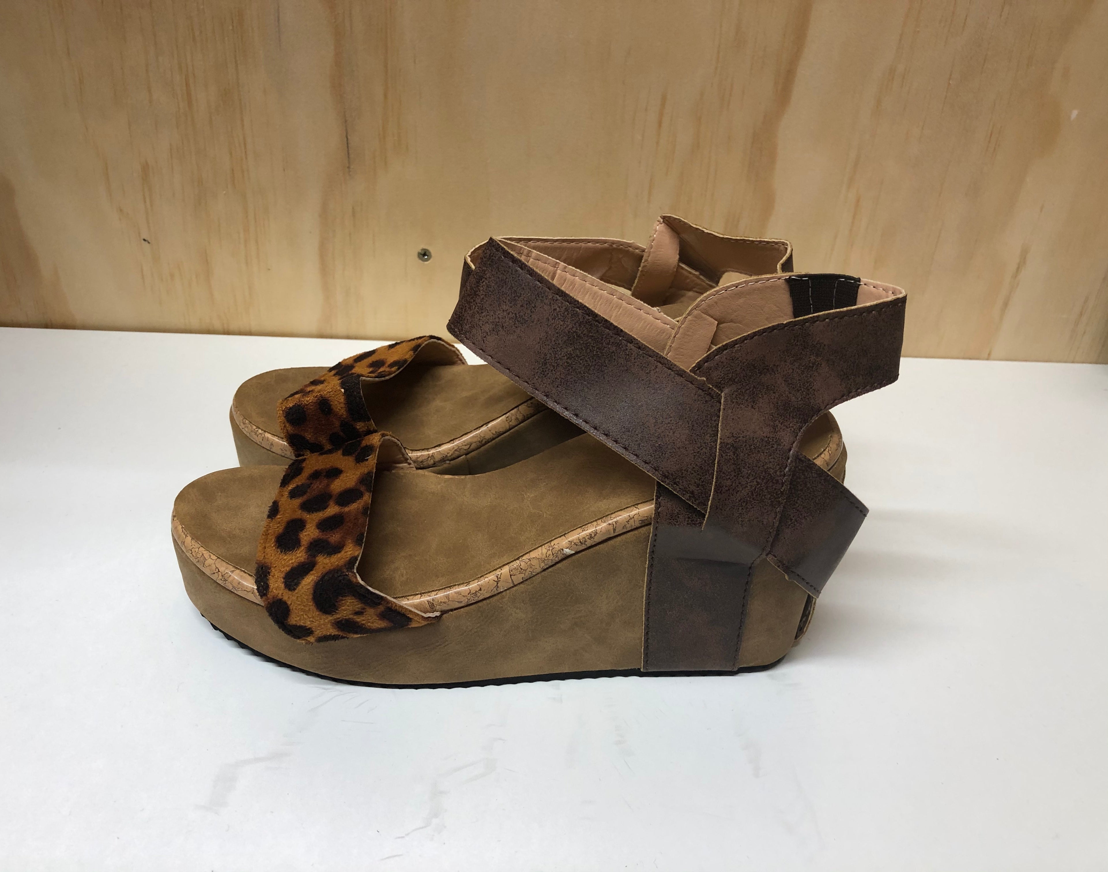 Summer leopard wedge heels