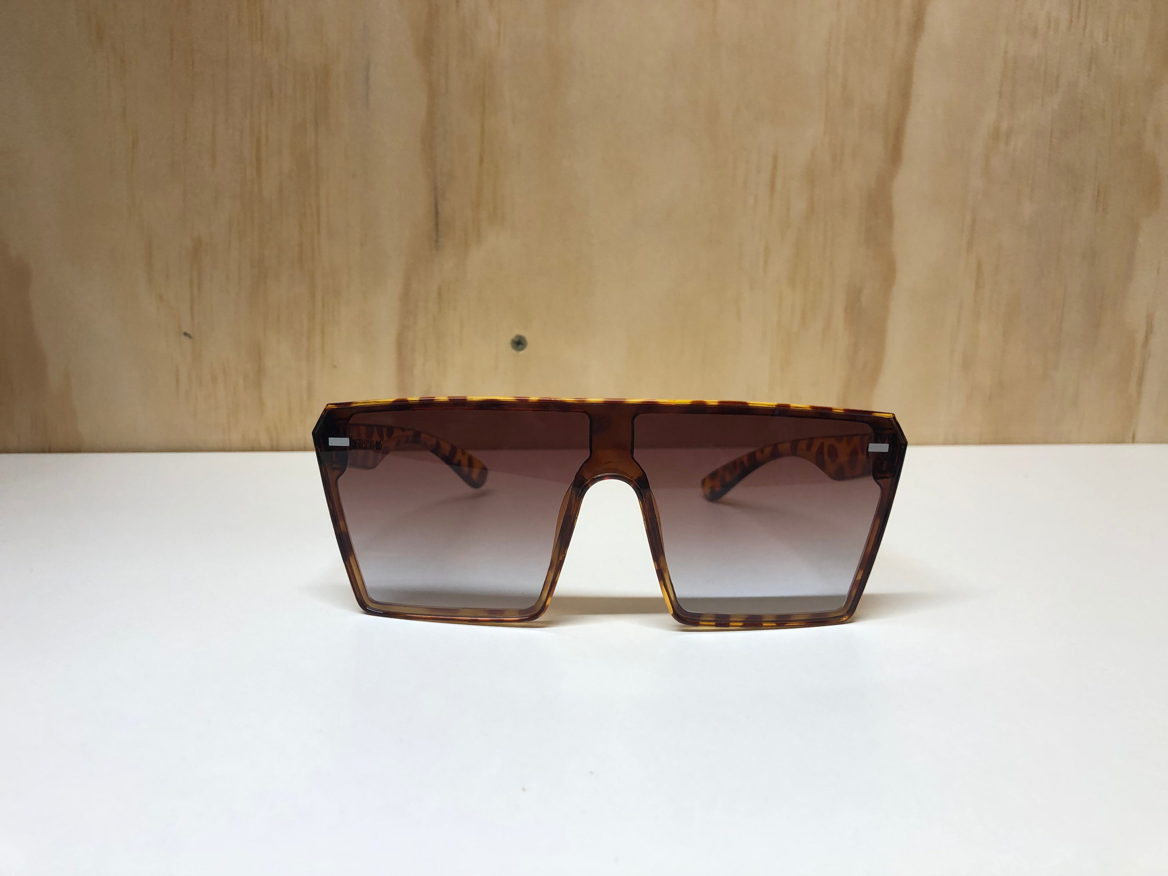 Tinkup Sunnies Oversize square flat