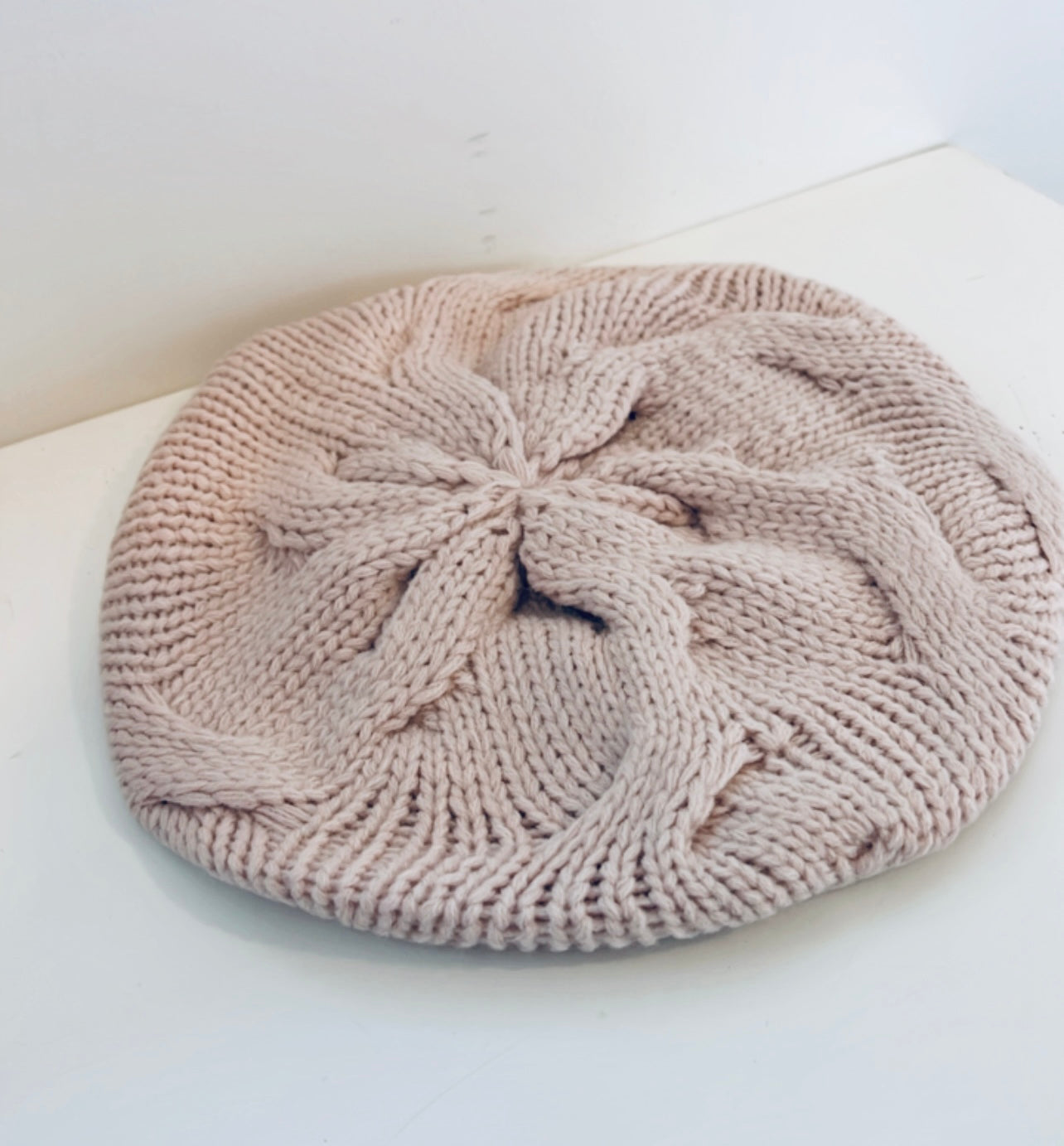 Knit beret-baby pink