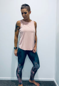 Cut out back sports tank