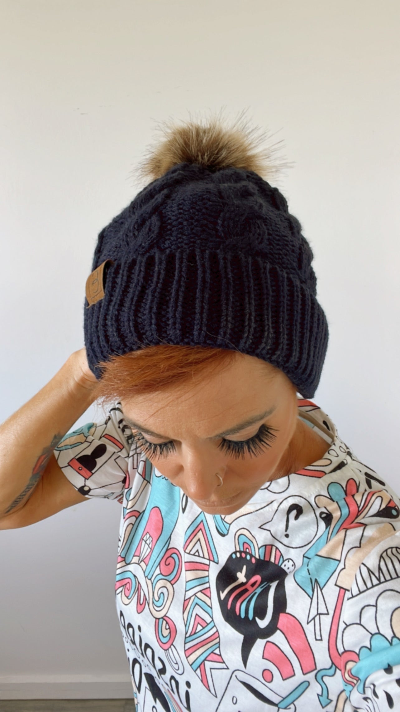 Pom pom beanie- navy